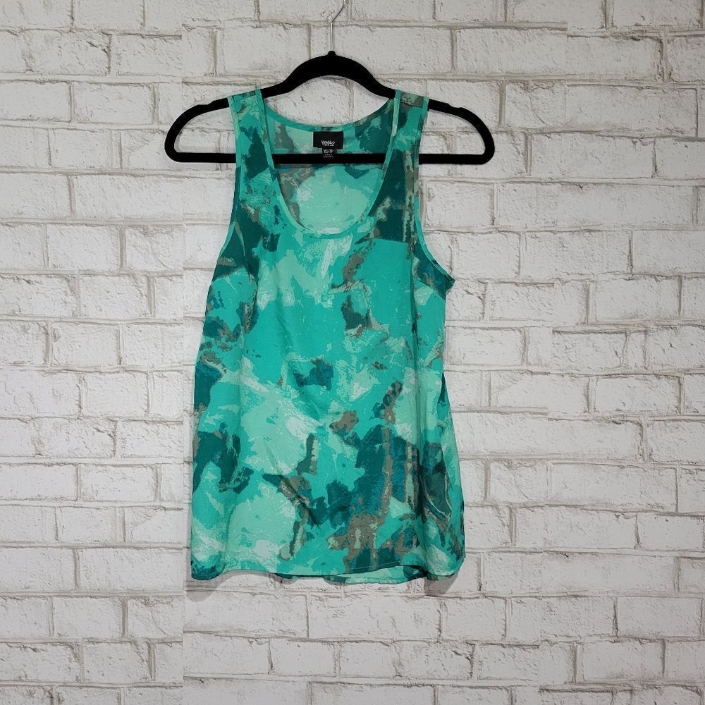 Mossimo Supply Co green flowy tank top